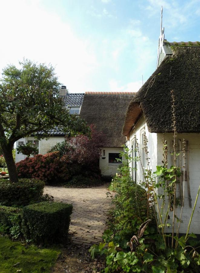 Bed and Breakfast The Wee White Hoose Oosternijkerk Esterno foto